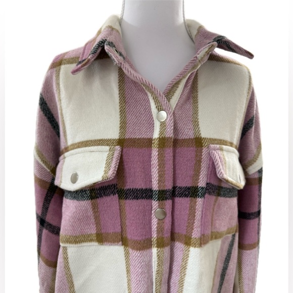 BAILEY ROSE OVERSIDE PLAID Shacket PINK & CREAM– SIZE L - Picture 5 of 10